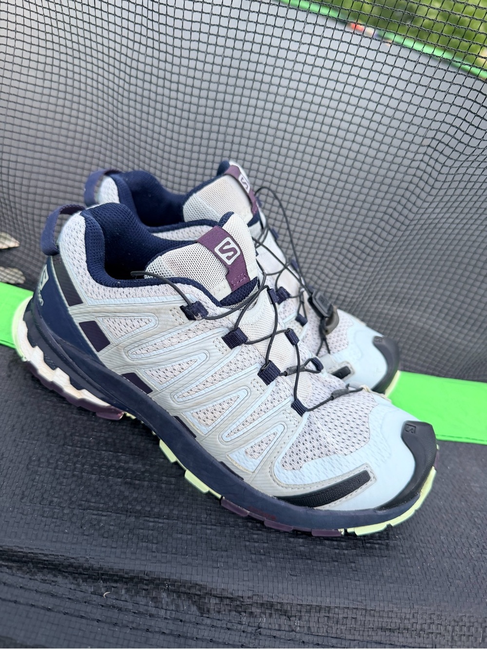 Salomon XA Pro 3D V8 409870 Gray Waterproof Trail/Hiking Shoes! Size 6.5